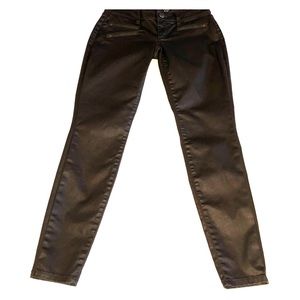 Limited Shiny brown (leather look) jeans